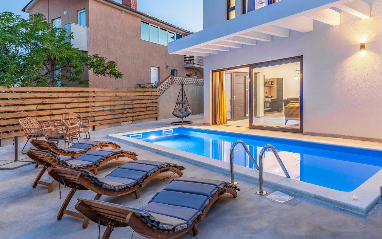 Villa Rougemarin - Marin With Private Pool Medulin Exterior photo