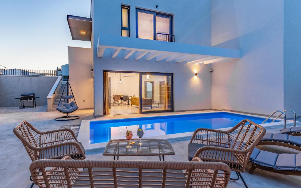 Villa Rougemarin - Marin With Private Pool Medulin Exterior photo