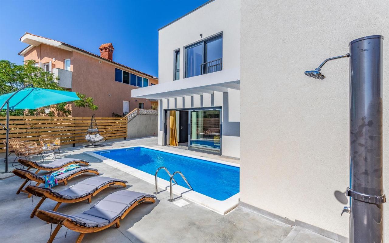 Villa Rougemarin - Marin With Private Pool Medulin Exterior photo
