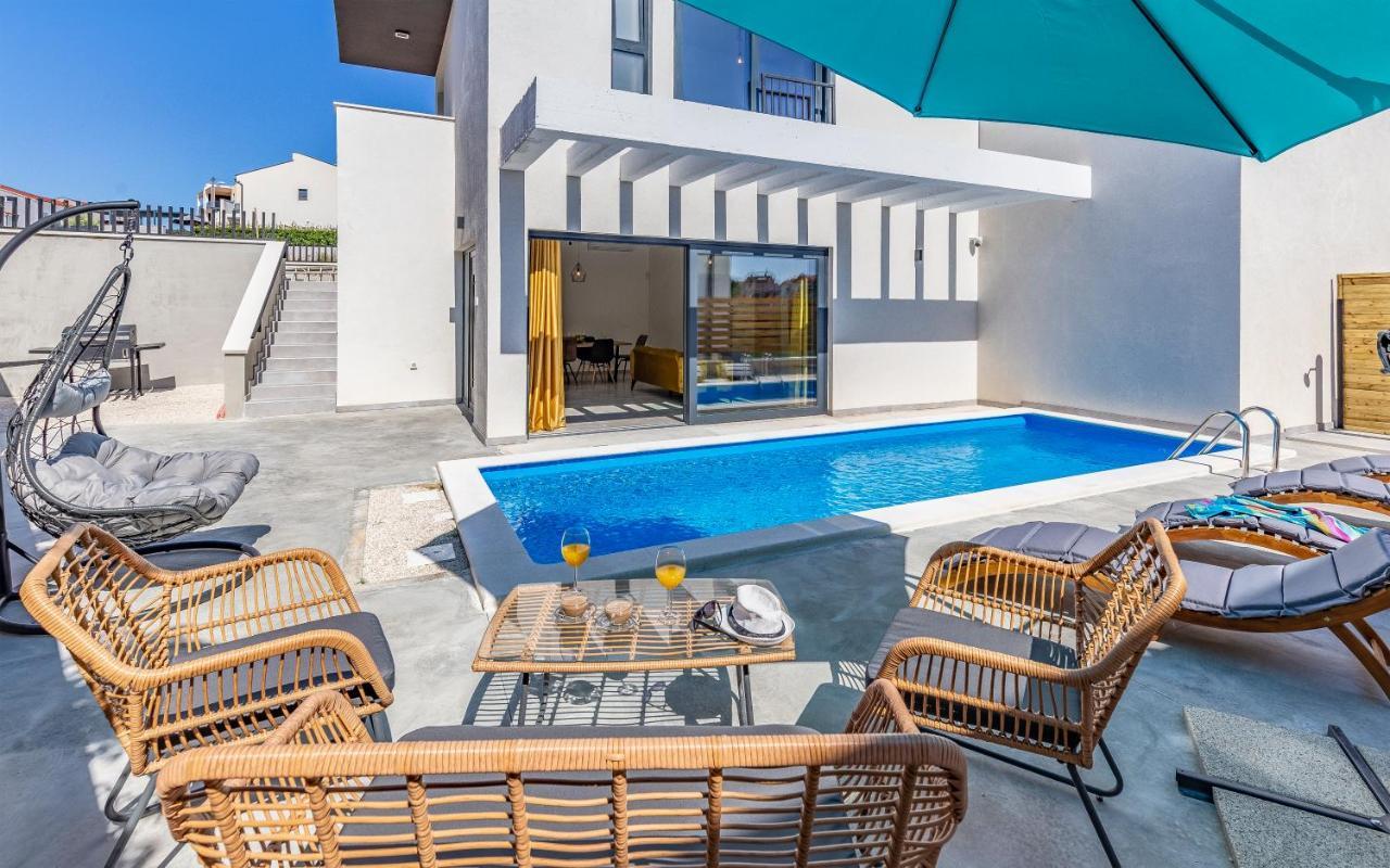 Villa Rougemarin - Marin With Private Pool Medulin Exterior photo